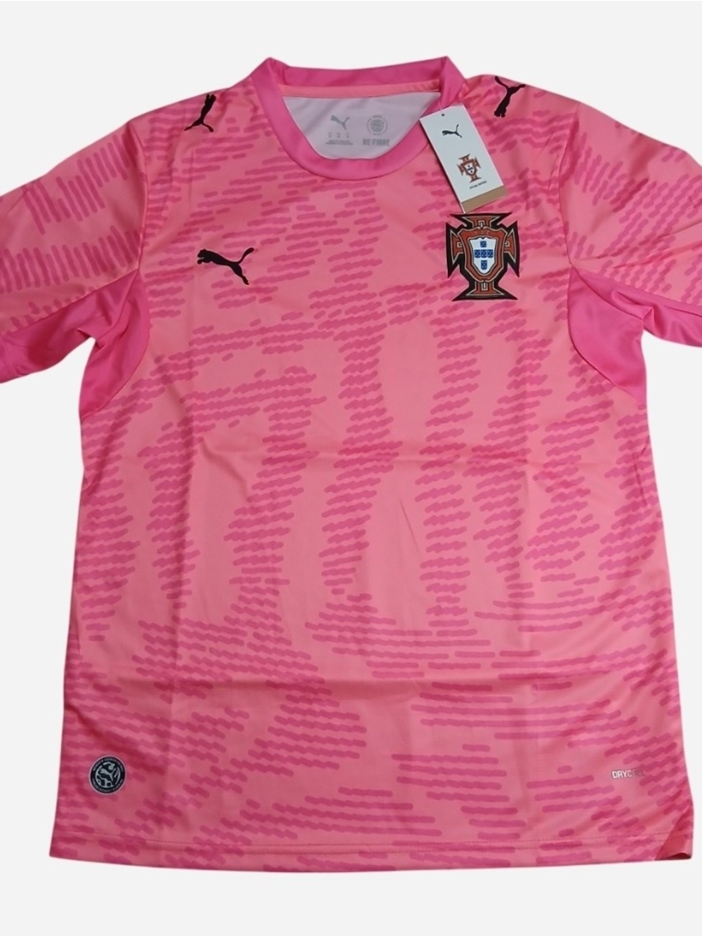 PUMA x Salehe Bembury Portugal Goalkeeper Jersey Pink Size M Medium Authentic
